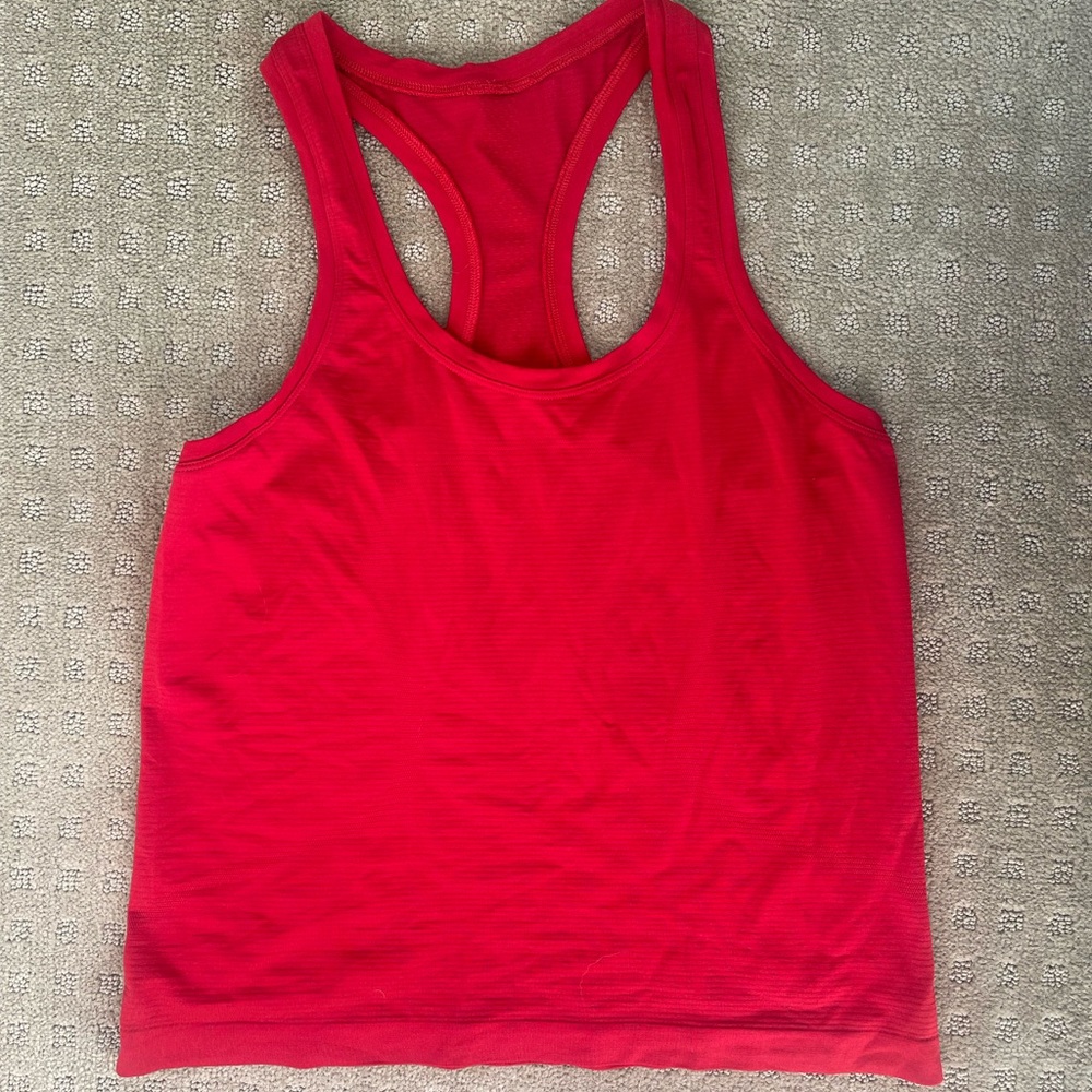 Lululemon Swiftly Tech Racerback 2.0 size 8
